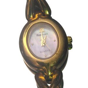 Armitron MOP Gold Tone Quartz Watch Leaf Design Band Stainless Steel Back